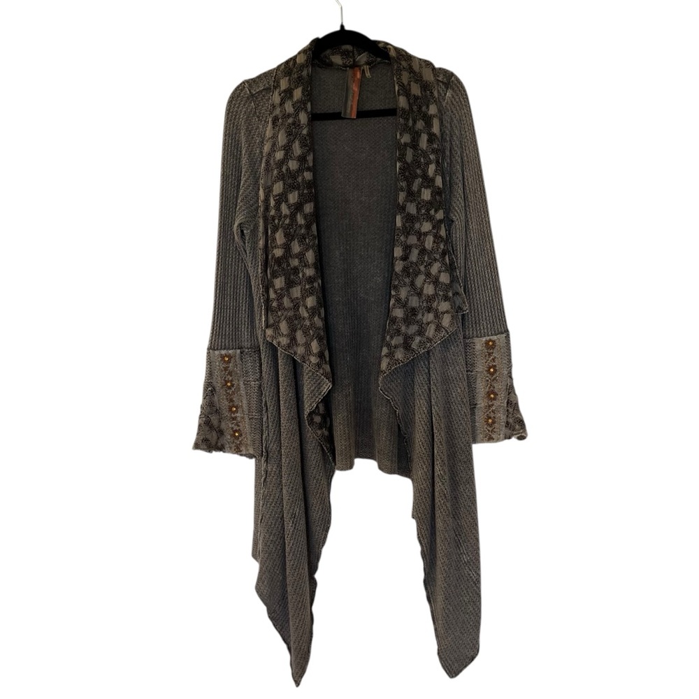 Anthropologie Aratta Silent Journey Gray Waffle Knit‎ Cardigan Lace Beaded SZ M